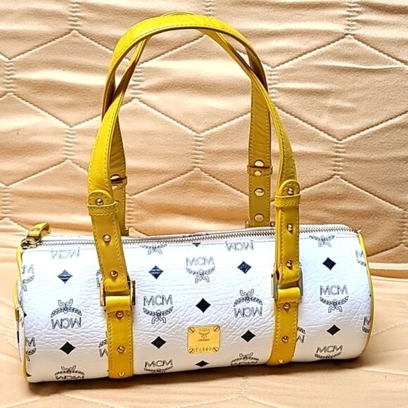 💯 Authentic MCM Papillion Handbag 🍀 - Picture 1 of 14